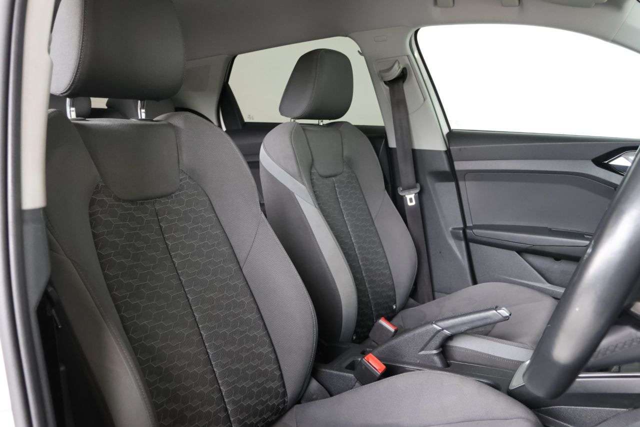 2022 AUDI A1 2022 AUDI A1