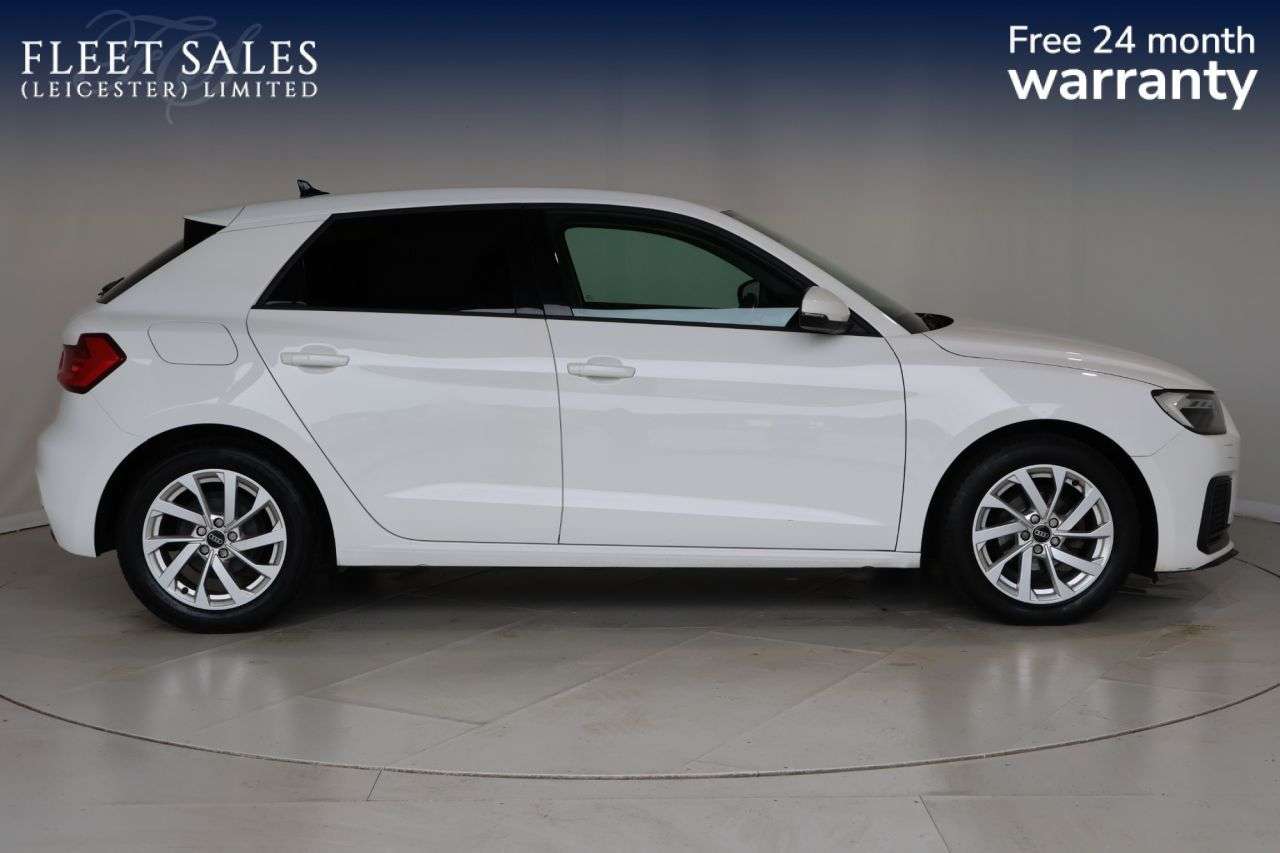A 2022 AUDI A1 1.0 TFSI 25 Sport Sportback 5dr Petrol S Tronic Euro 6 (s/s) (95 ps) FREE 2 A 2022 AUDI A1 1.0 TFSI 25 Sport Sportback 5dr Petrol S Tronic Euro 6 (s/s) (95 ps) FREE 2