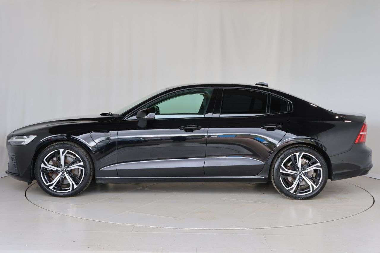 2023 VOLVO S60 2023 VOLVO S60