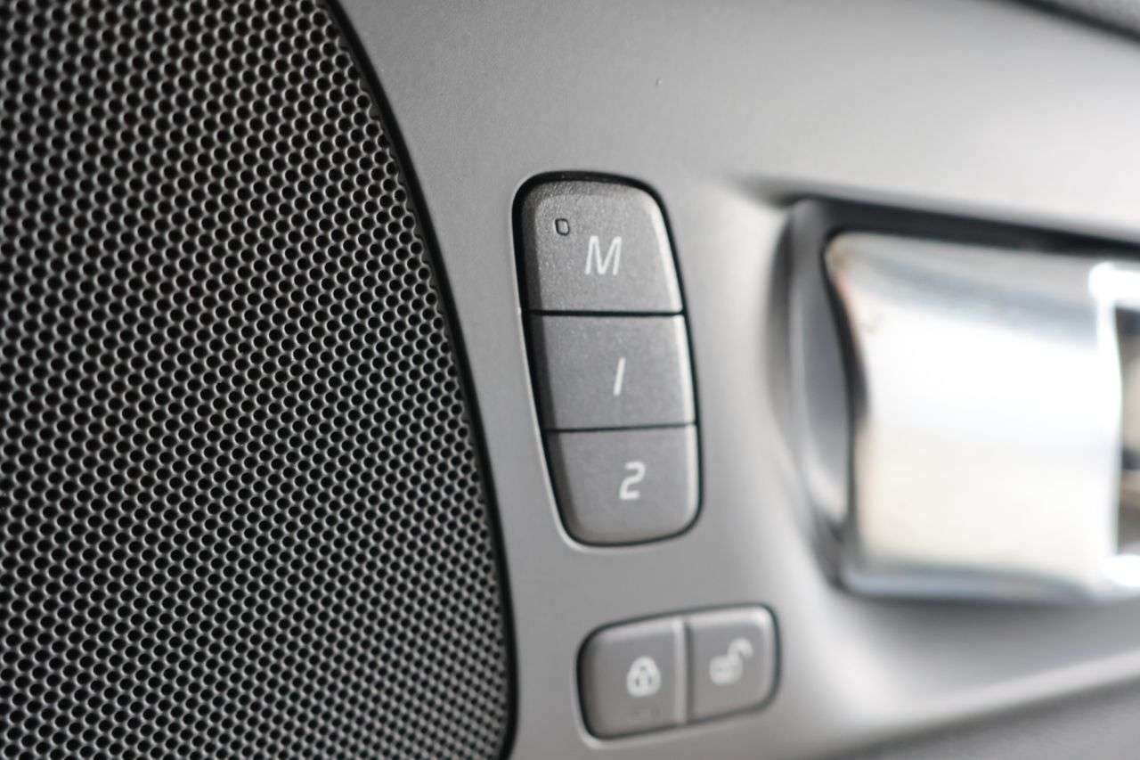 2023 VOLVO S60 2023 VOLVO S60