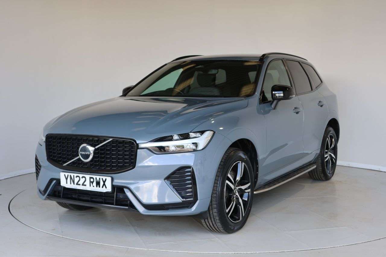 A 2022 VOLVO XC60 2.0 B4 MHEV Plus SUV 5dr Diesel Hybrid Auto AWD Euro 6 (s/s) (197 ps) HEATE A 2022 VOLVO XC60 2.0 B4 MHEV Plus SUV 5dr Diesel Hybrid Auto AWD Euro 6 (s/s) (197 ps) HEATE