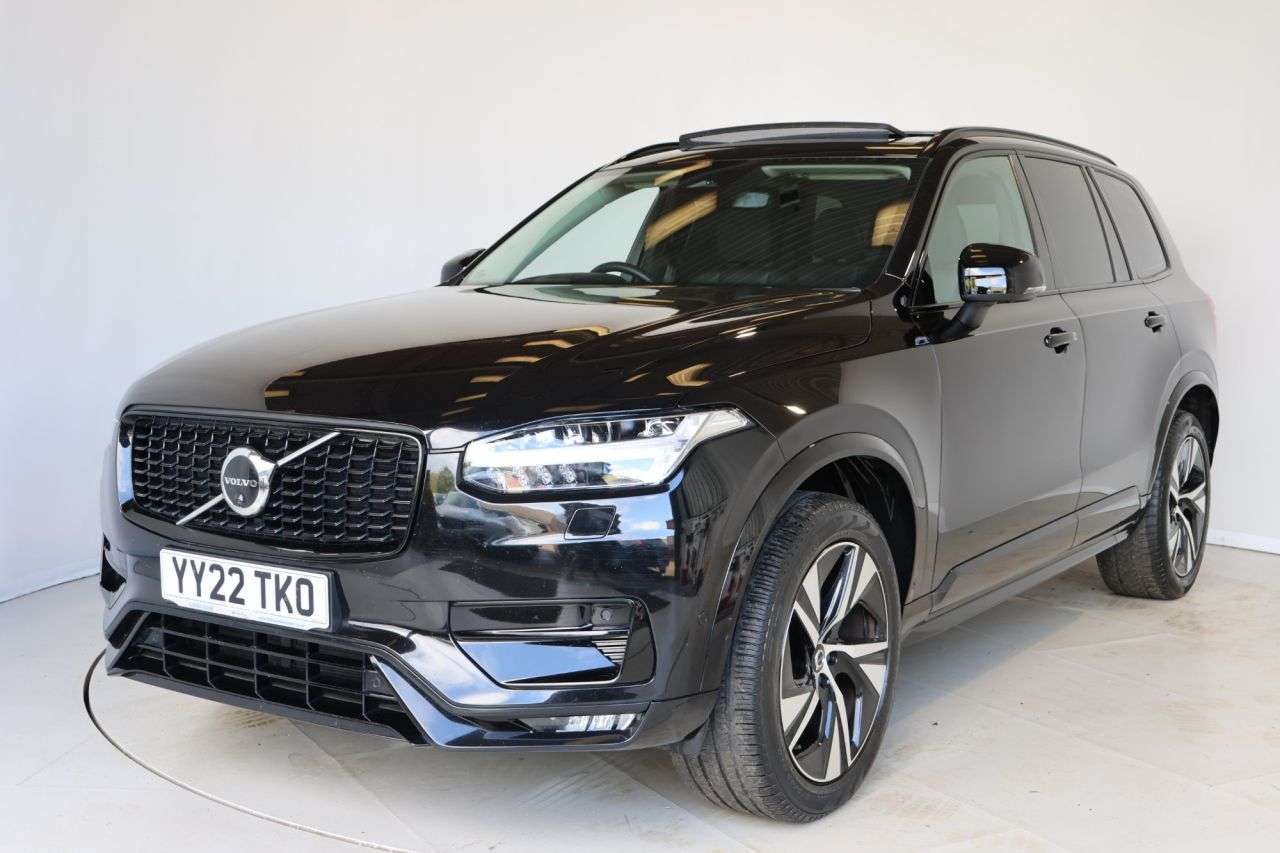 A 2022 VOLVO XC90 2.0 B5 MHEV Plus SUV 5dr Diesel Hybrid Auto 4WD Euro 6 (s/s) (235 ps) HEATE A 2022 VOLVO XC90 2.0 B5 MHEV Plus SUV 5dr Diesel Hybrid Auto 4WD Euro 6 (s/s) (235 ps) HEATE