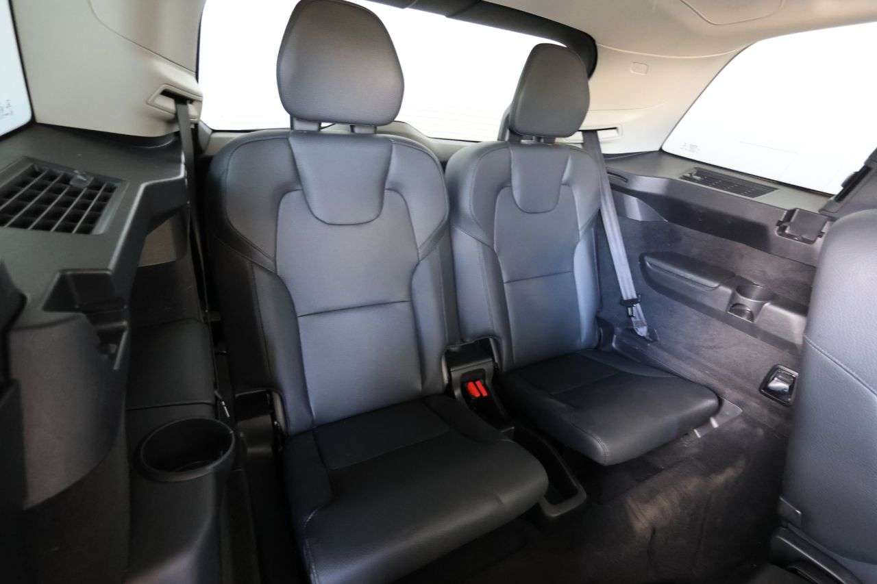 2022 VOLVO XC90 2022 VOLVO XC90