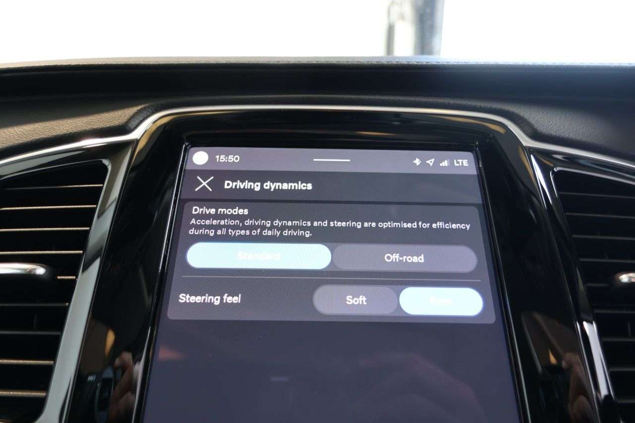 2022 VOLVO XC90 2022 VOLVO XC90