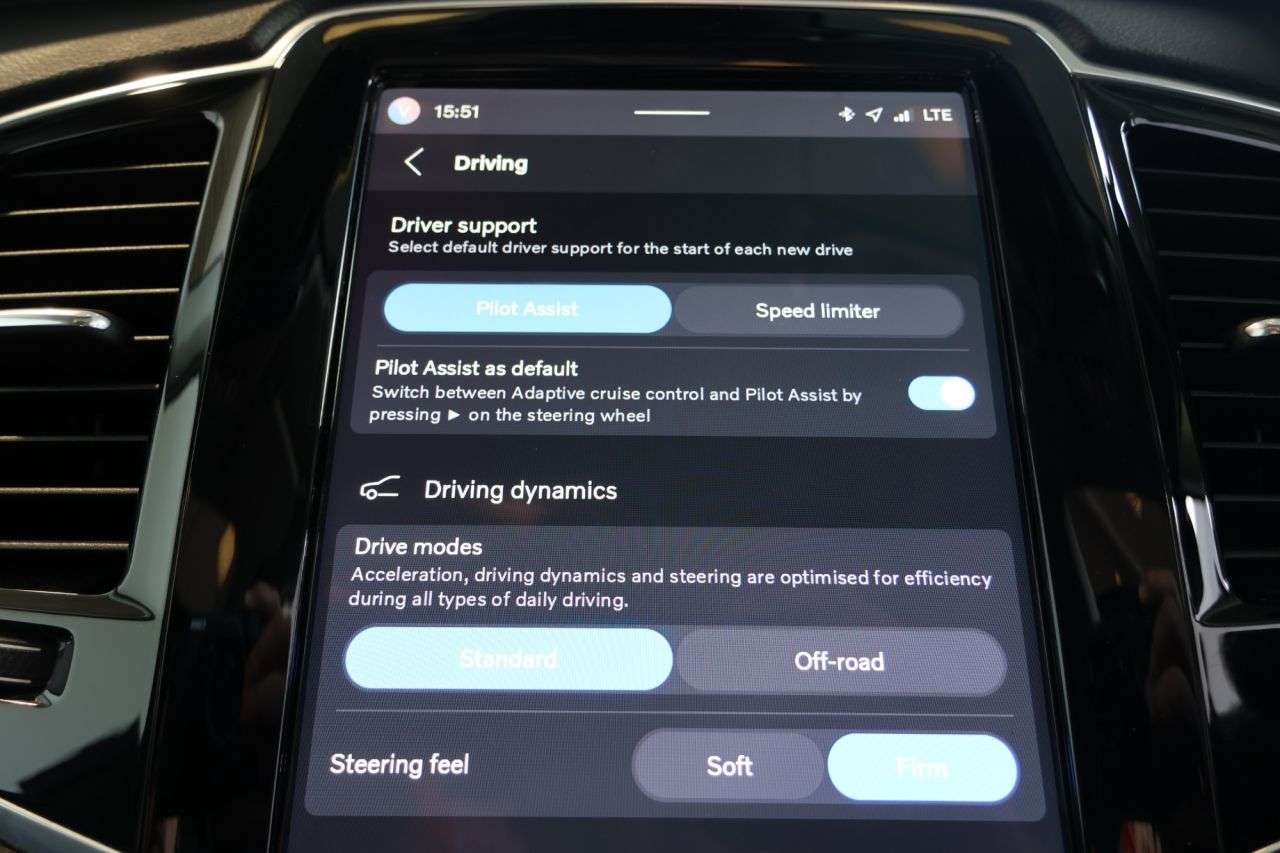 2022 VOLVO XC90 2022 VOLVO XC90
