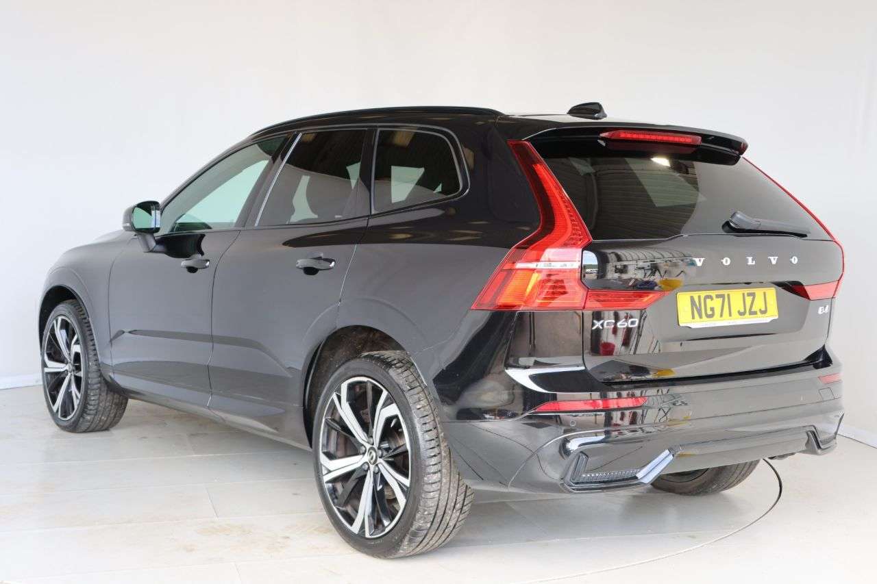 2022 VOLVO XC60 2022 VOLVO XC60