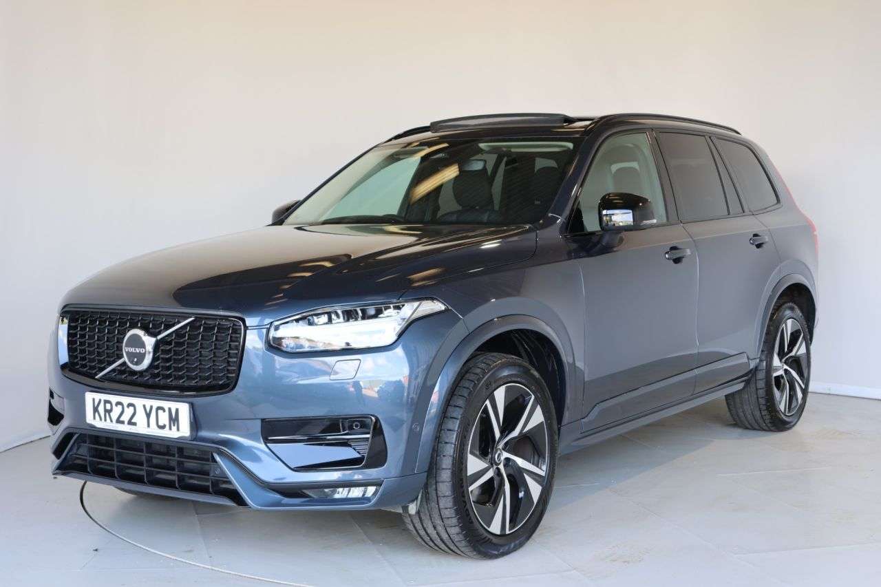 A 2022 VOLVO XC90 2.0 B5 MHEV Plus SUV 5dr Diesel Hybrid Auto 4WD Euro 6 (s/s) (235 ps) HEATE A 2022 VOLVO XC90 2.0 B5 MHEV Plus SUV 5dr Diesel Hybrid Auto 4WD Euro 6 (s/s) (235 ps) HEATE