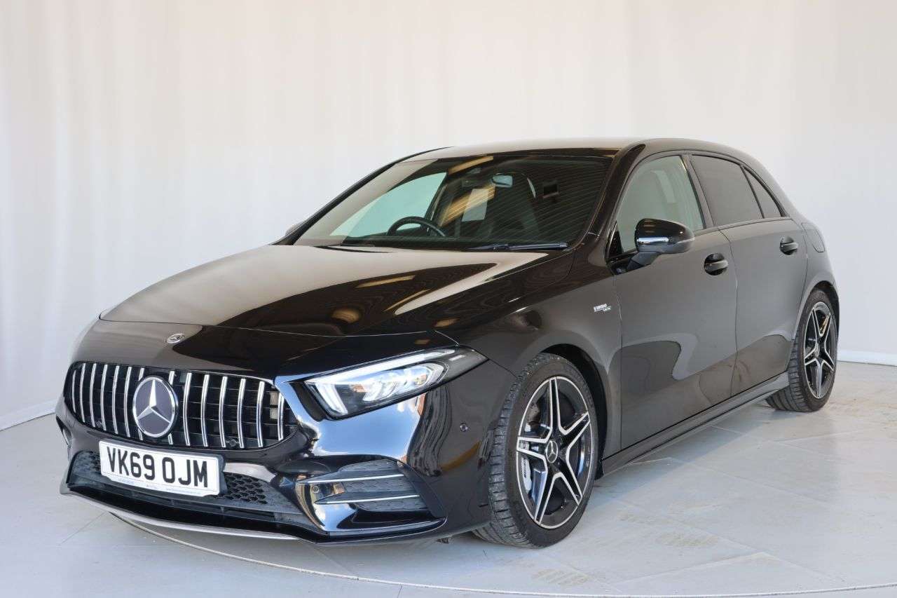 A 2019 MERCEDES-BENZ A CLASS 2.0 A35 AMG (Premium) Hatchback 5dr Petrol SpdS DCT 4MATIC Euro 6 (s/s) (30 A 2019 MERCEDES-BENZ A CLASS 2.0 A35 AMG (Premium) Hatchback 5dr Petrol SpdS DCT 4MATIC Euro 6 (s/s) (30