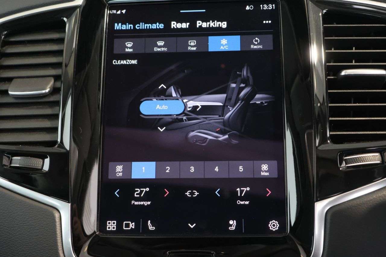 2022 VOLVO XC90 2022 VOLVO XC90