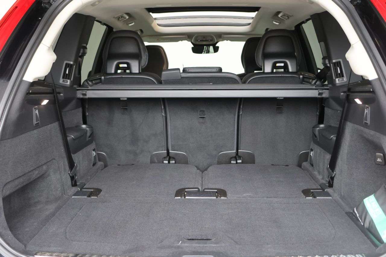 2022 VOLVO XC90 2022 VOLVO XC90