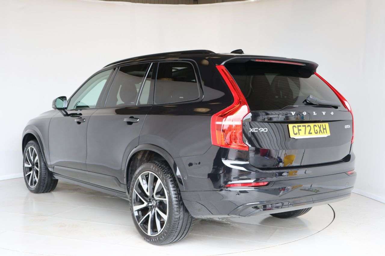 2022 VOLVO XC90 2022 VOLVO XC90