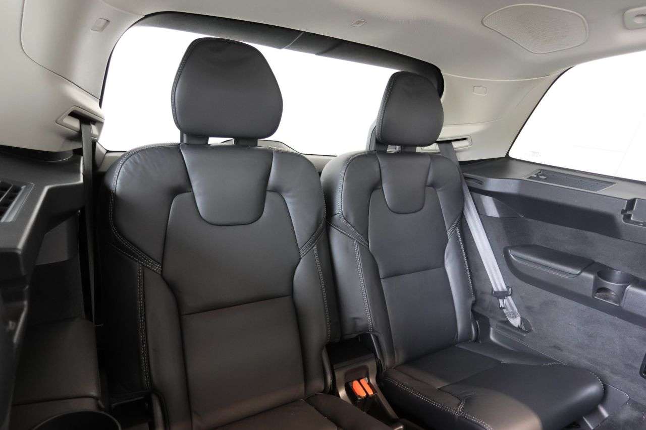 2022 VOLVO XC90 2022 VOLVO XC90