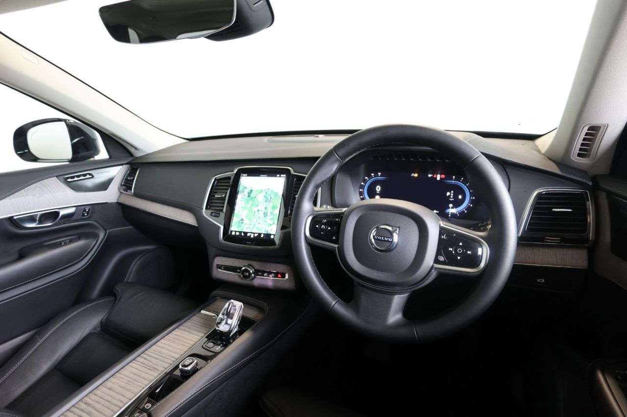 2022 VOLVO XC90 2022 VOLVO XC90