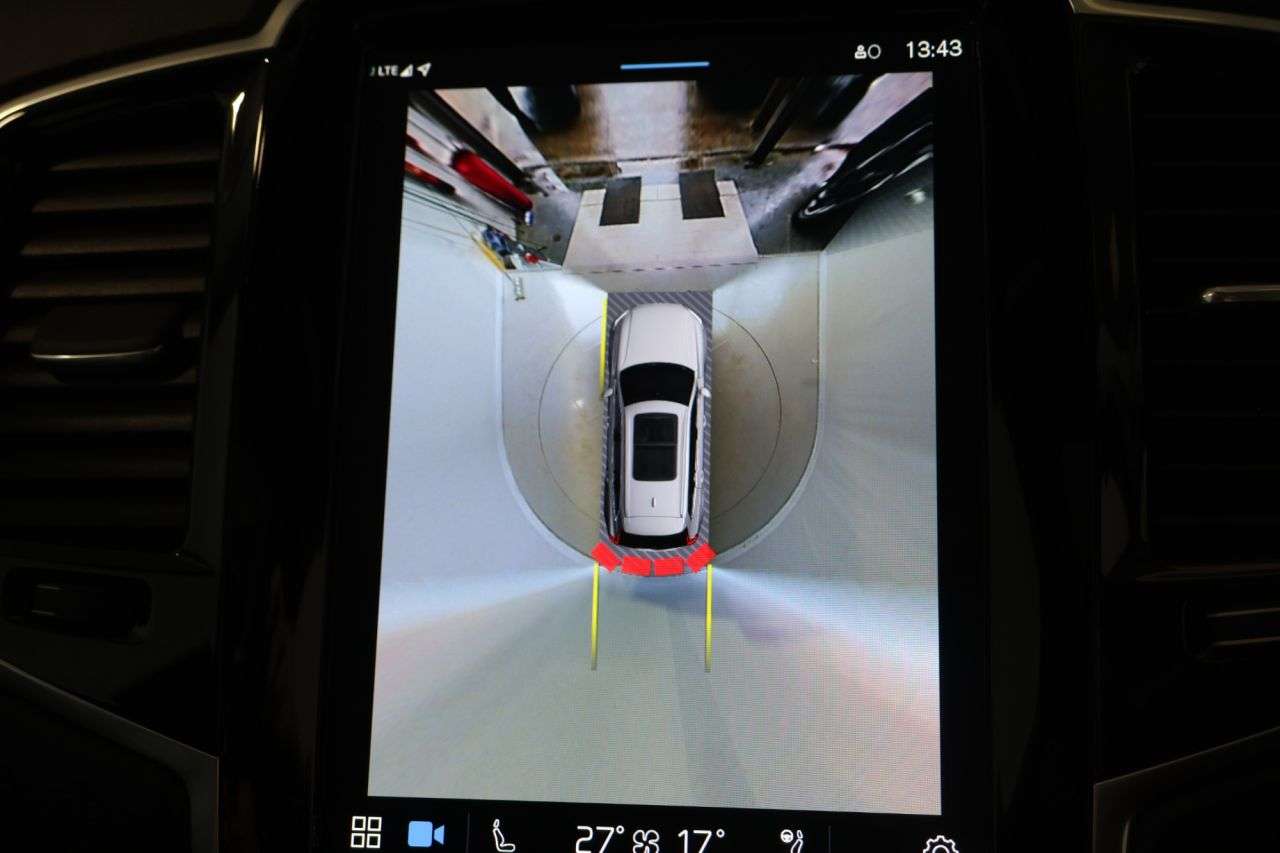 2022 VOLVO XC90 2022 VOLVO XC90