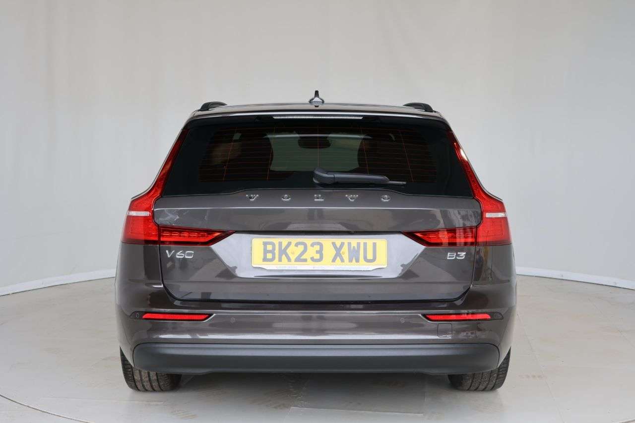 2023 VOLVO V60 2023 VOLVO V60