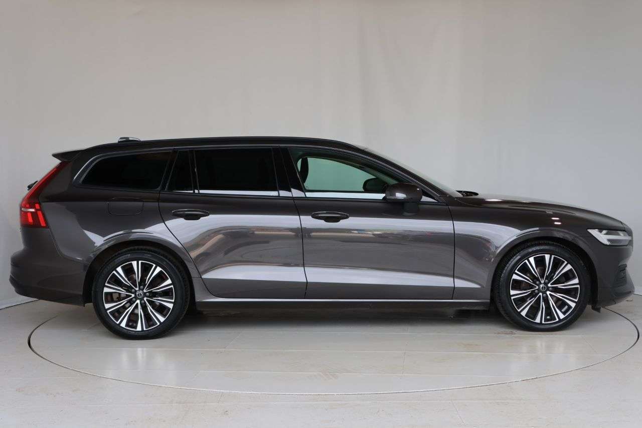 A 2023 VOLVO V60 2.0 B3 MHEV Core Estate 5dr Petrol Hybrid DCT Auto Euro 6 (s/s) (163 ps) HE A 2023 VOLVO V60 2.0 B3 MHEV Core Estate 5dr Petrol Hybrid DCT Auto Euro 6 (s/s) (163 ps) HE