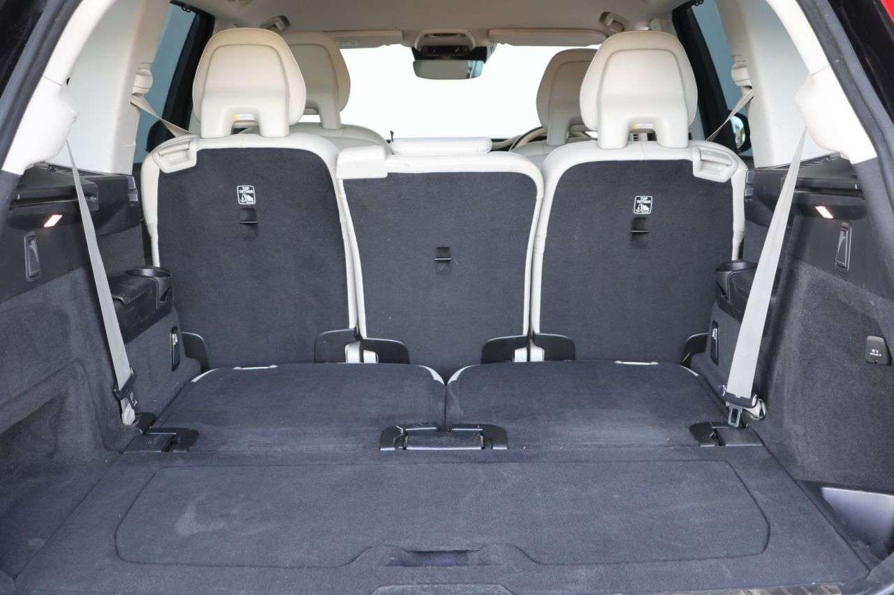 2021 VOLVO XC90 2021 VOLVO XC90