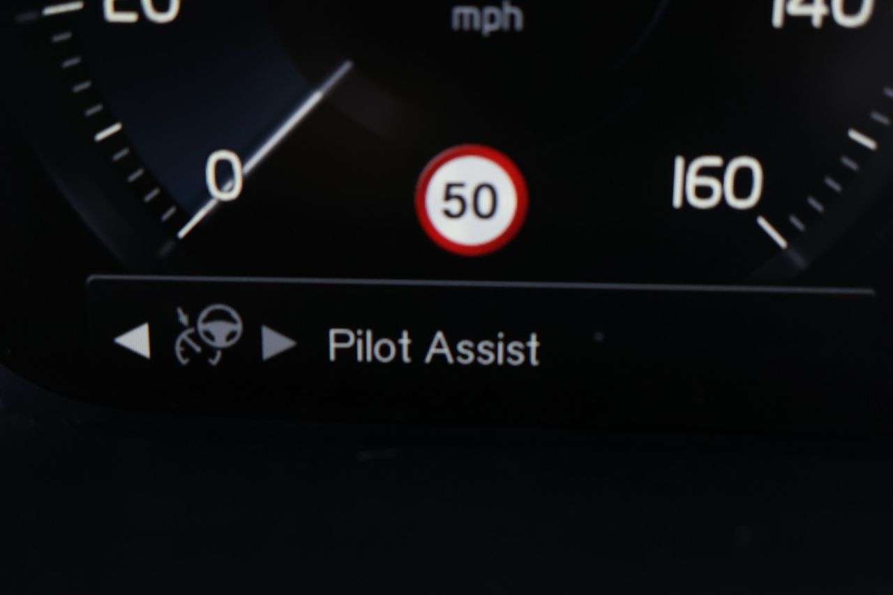 2021 VOLVO XC90 2021 VOLVO XC90