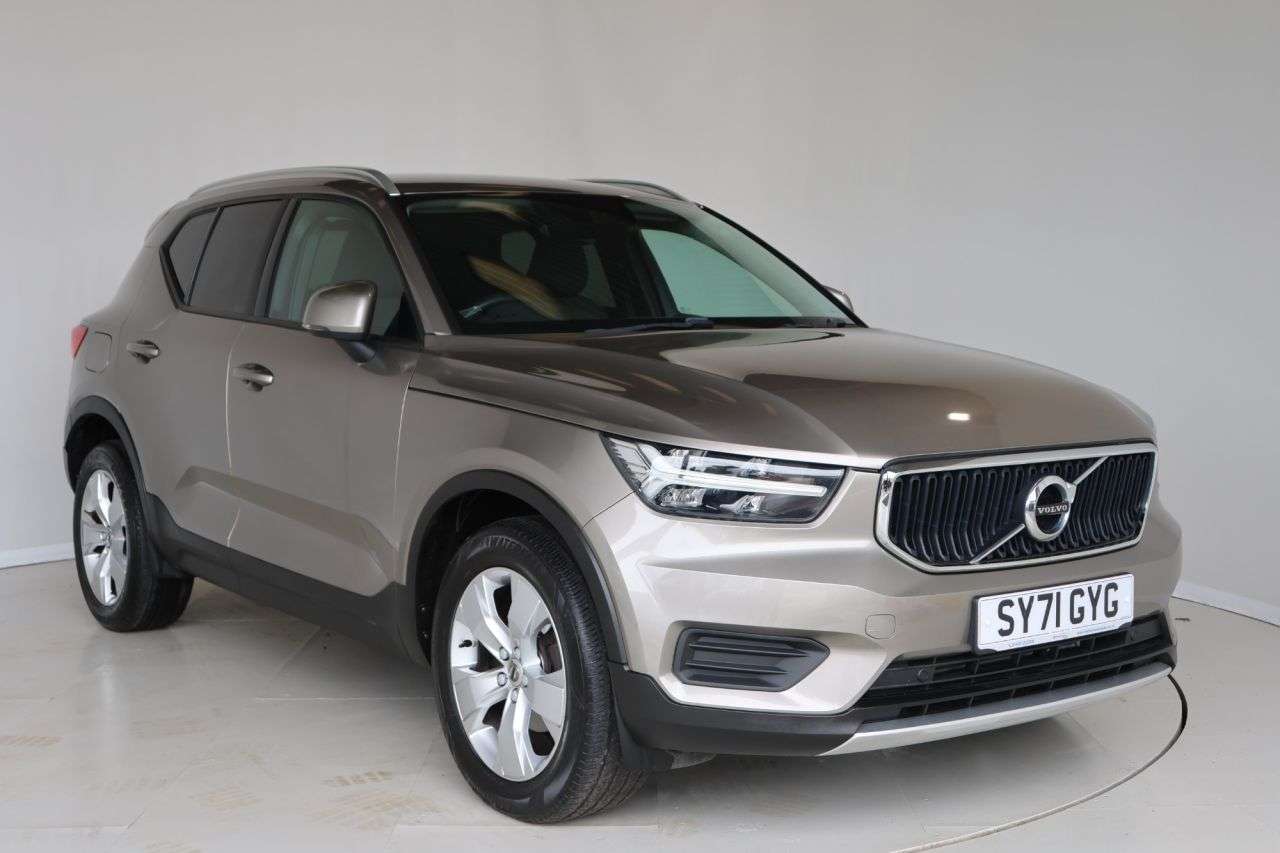2021 VOLVO XC40 2021 VOLVO XC40