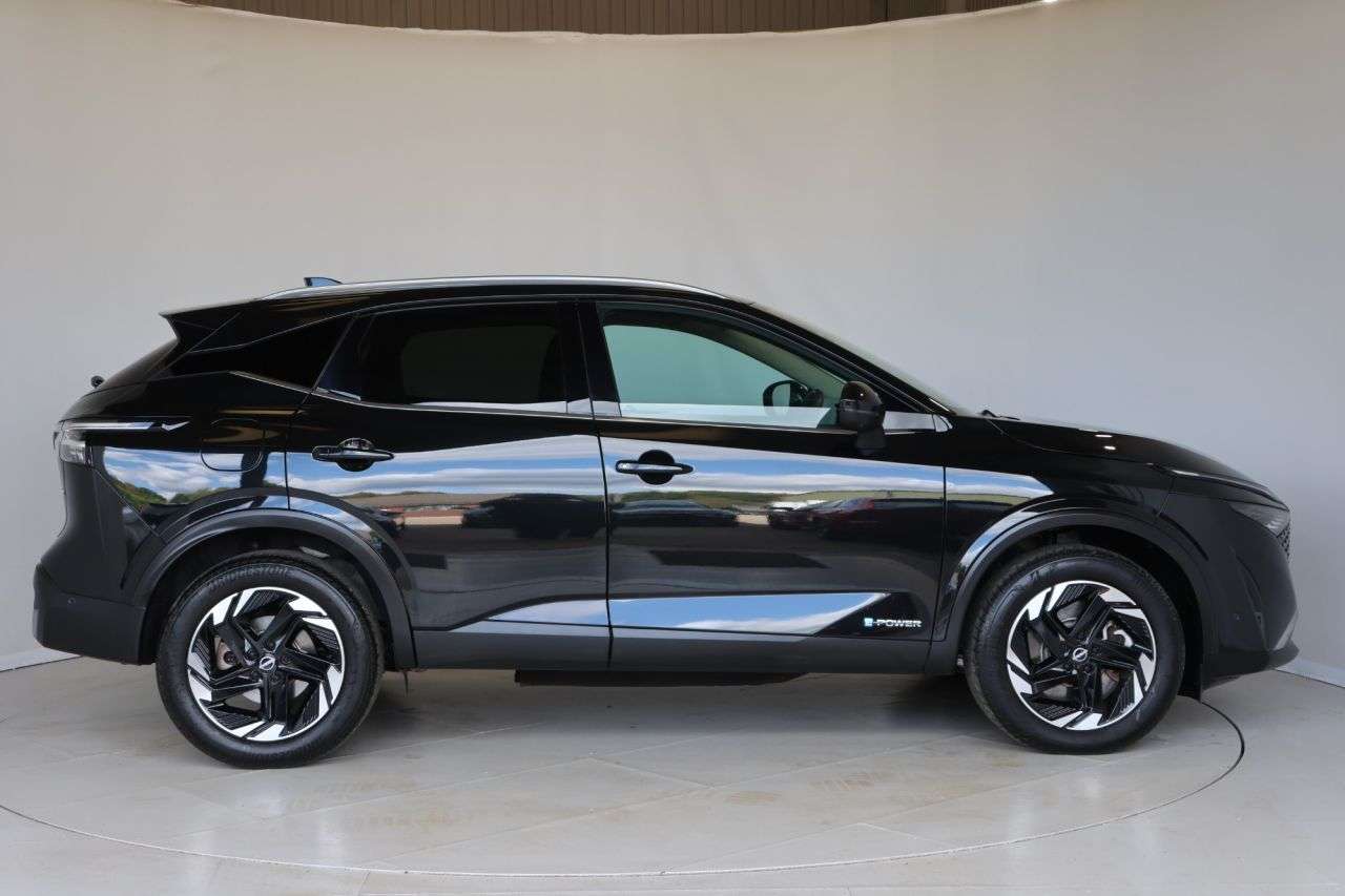 A 2024 NISSAN QASHQAI 1.5 h e-POWER N-Connecta SUV 5dr Petrol Hybrid Auto Euro 6 (s/s) (190 ps) A A 2024 NISSAN QASHQAI 1.5 h e-POWER N-Connecta SUV 5dr Petrol Hybrid Auto Euro 6 (s/s) (190 ps) A