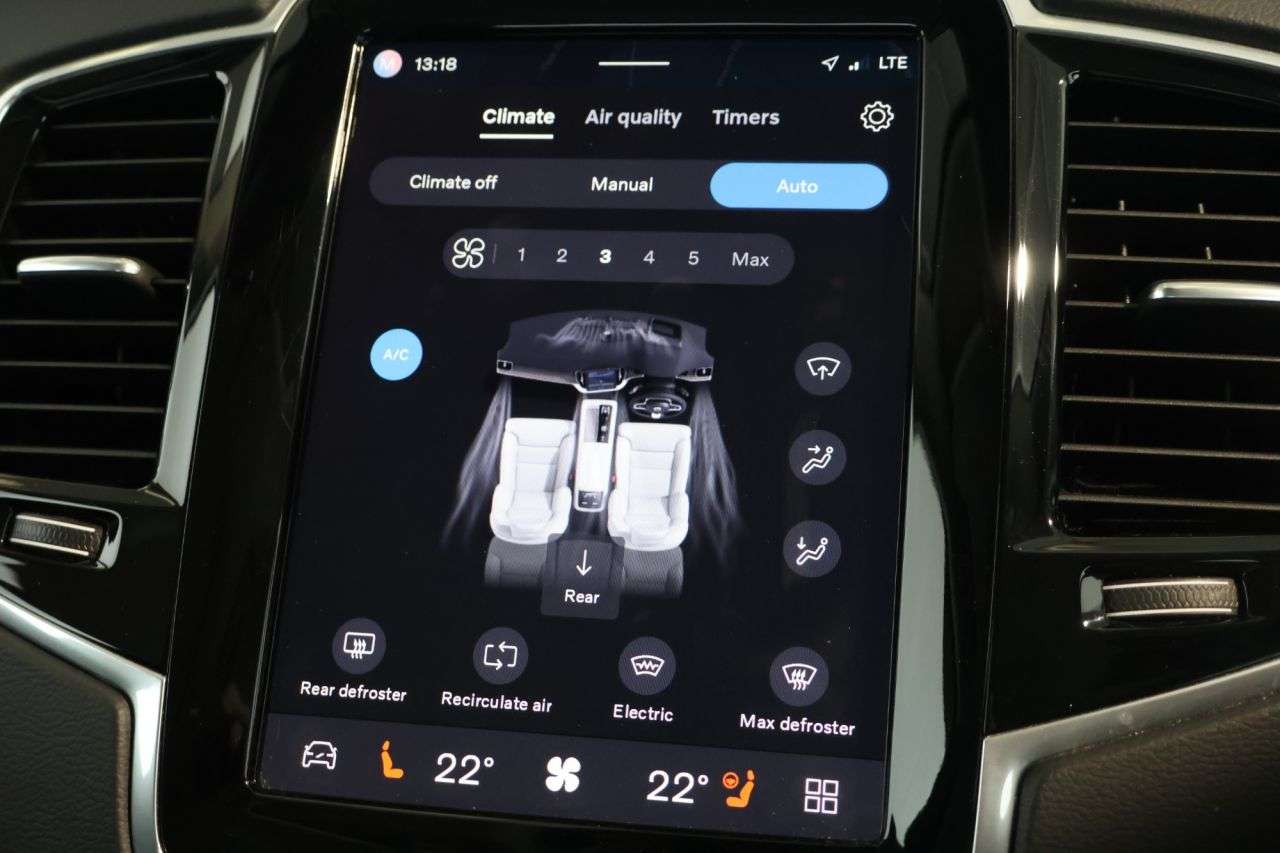 2023 VOLVO XC90 2023 VOLVO XC90