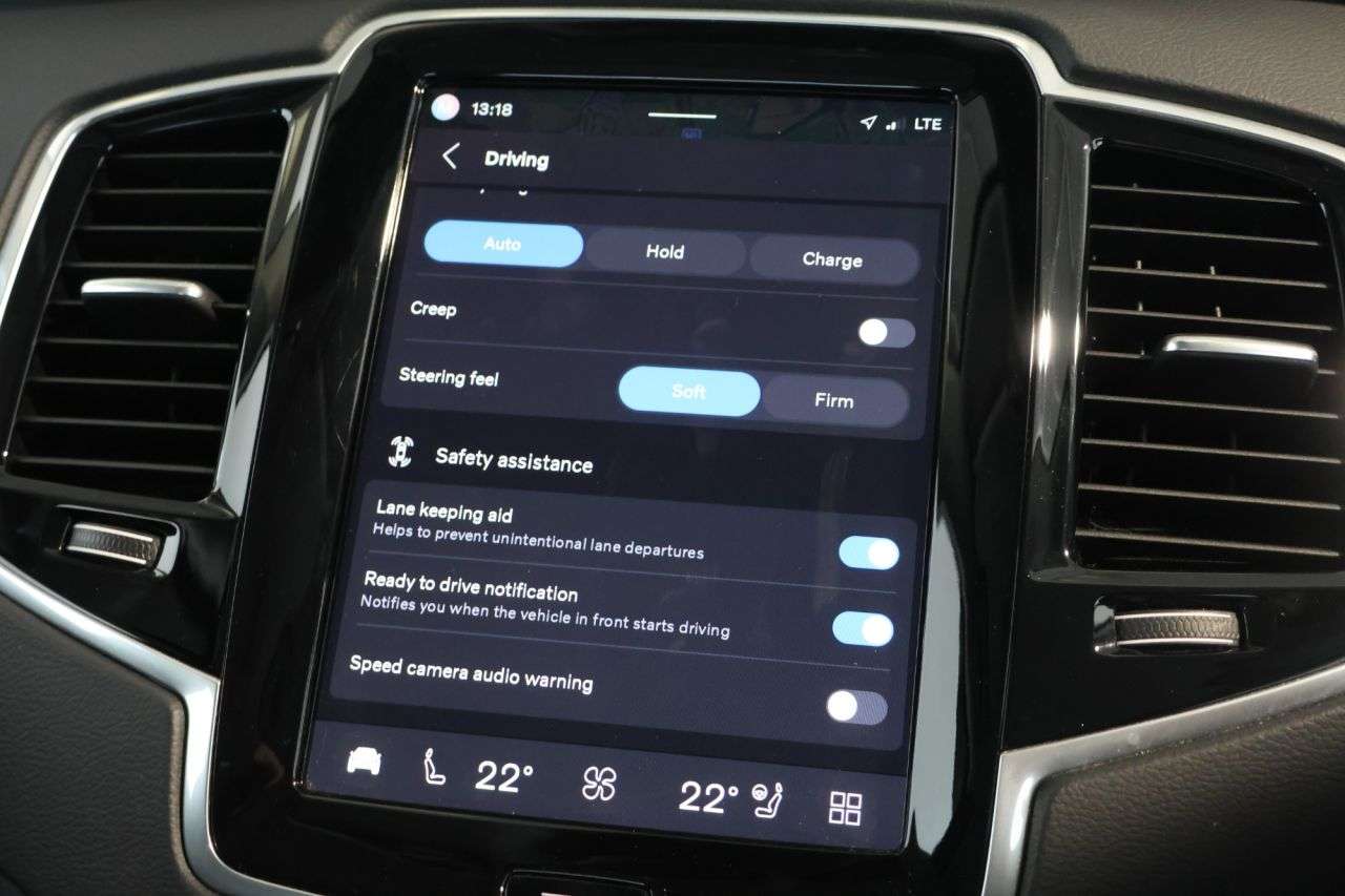 2023 VOLVO XC90 2023 VOLVO XC90