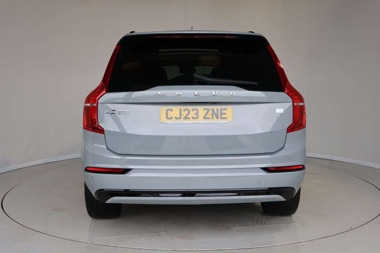 2023 VOLVO XC90 2023 VOLVO XC90