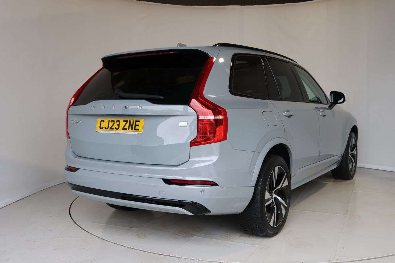 2023 VOLVO XC90 2023 VOLVO XC90