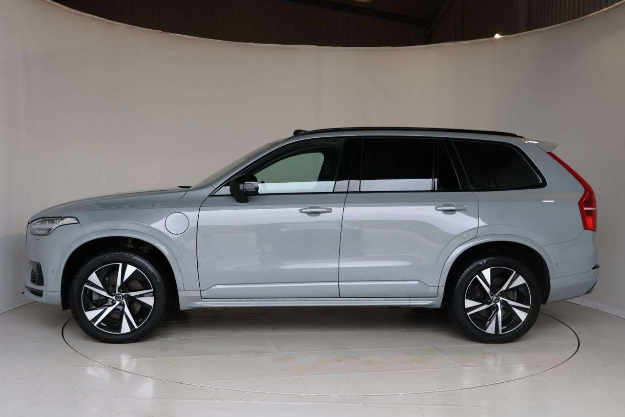 2023 VOLVO XC90 2023 VOLVO XC90