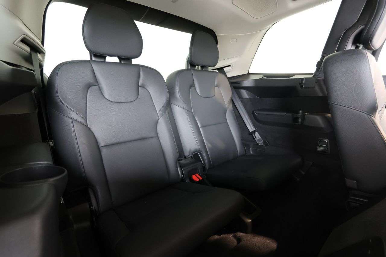 2023 VOLVO XC90 2023 VOLVO XC90