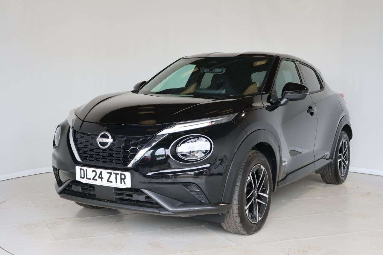 A 2024 NISSAN JUKE 1.6 N-Connecta SUV 5dr Petrol Hybrid Auto Euro 6 (143 ps) FULL NISSAN SERVI A 2024 NISSAN JUKE 1.6 N-Connecta SUV 5dr Petrol Hybrid Auto Euro 6 (143 ps) FULL NISSAN SERVI