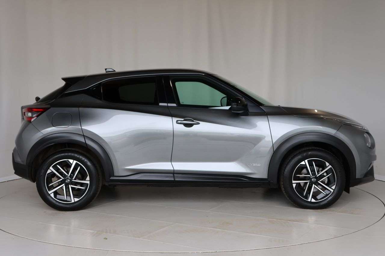 A 2024 NISSAN JUKE 1.6 N-Connecta SUV 5dr Petrol Hybrid Auto Euro 6 (143 ps) FREE 24 MONTHS WA A 2024 NISSAN JUKE 1.6 N-Connecta SUV 5dr Petrol Hybrid Auto Euro 6 (143 ps) FREE 24 MONTHS WA