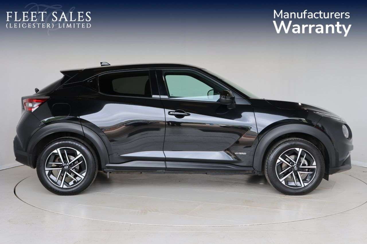 A 2024 NISSAN JUKE 1.6 N-Connecta SUV 5dr Petrol Hybrid Auto Euro 6 (143 ps) FULL SERVICE HIST A 2024 NISSAN JUKE 1.6 N-Connecta SUV 5dr Petrol Hybrid Auto Euro 6 (143 ps) FULL SERVICE HIST