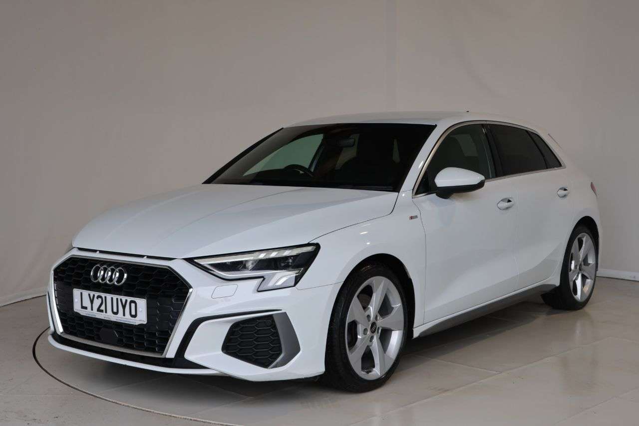 A 2021 AUDI A3 1.0 TFSI 30 S line Sportback 5dr Petrol S Tronic Euro 6 (s/s) (110 ps) NEW A 2021 AUDI A3 1.0 TFSI 30 S line Sportback 5dr Petrol S Tronic Euro 6 (s/s) (110 ps) NEW