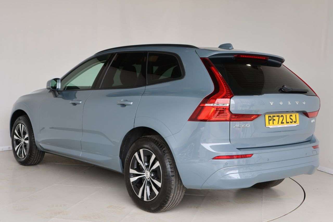 2023 VOLVO XC60 2023 VOLVO XC60