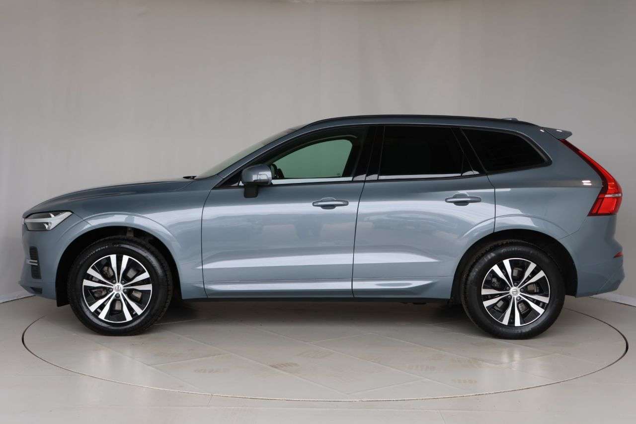 2023 VOLVO XC60 2023 VOLVO XC60