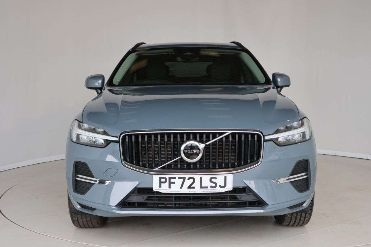 2023 VOLVO XC60 2023 VOLVO XC60