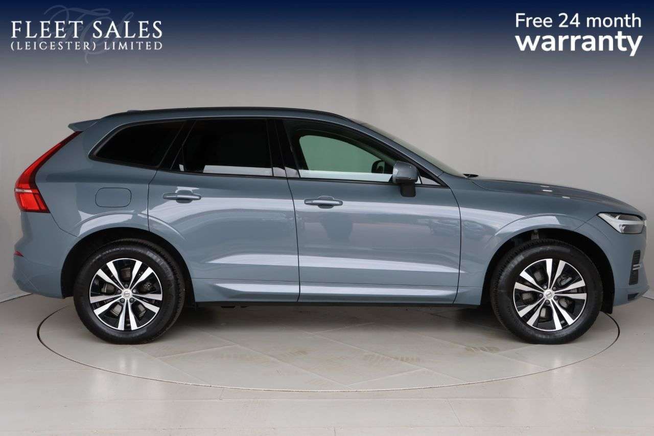A 2023 VOLVO XC60 2.0 B5 MHEV Core SUV 5dr Petrol Hybrid Auto AWD Euro 6 (s/s) (250 ps) APPLE A 2023 VOLVO XC60 2.0 B5 MHEV Core SUV 5dr Petrol Hybrid Auto AWD Euro 6 (s/s) (250 ps) APPLE