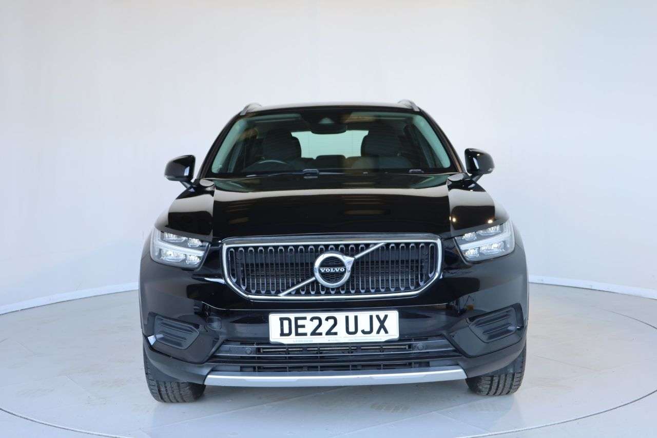 2022 VOLVO XC40 2022 VOLVO XC40