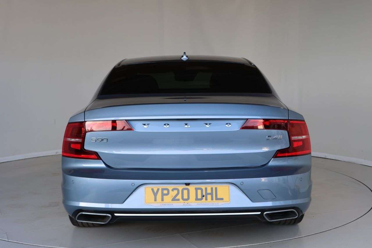 2020 VOLVO S90 2020 VOLVO S90