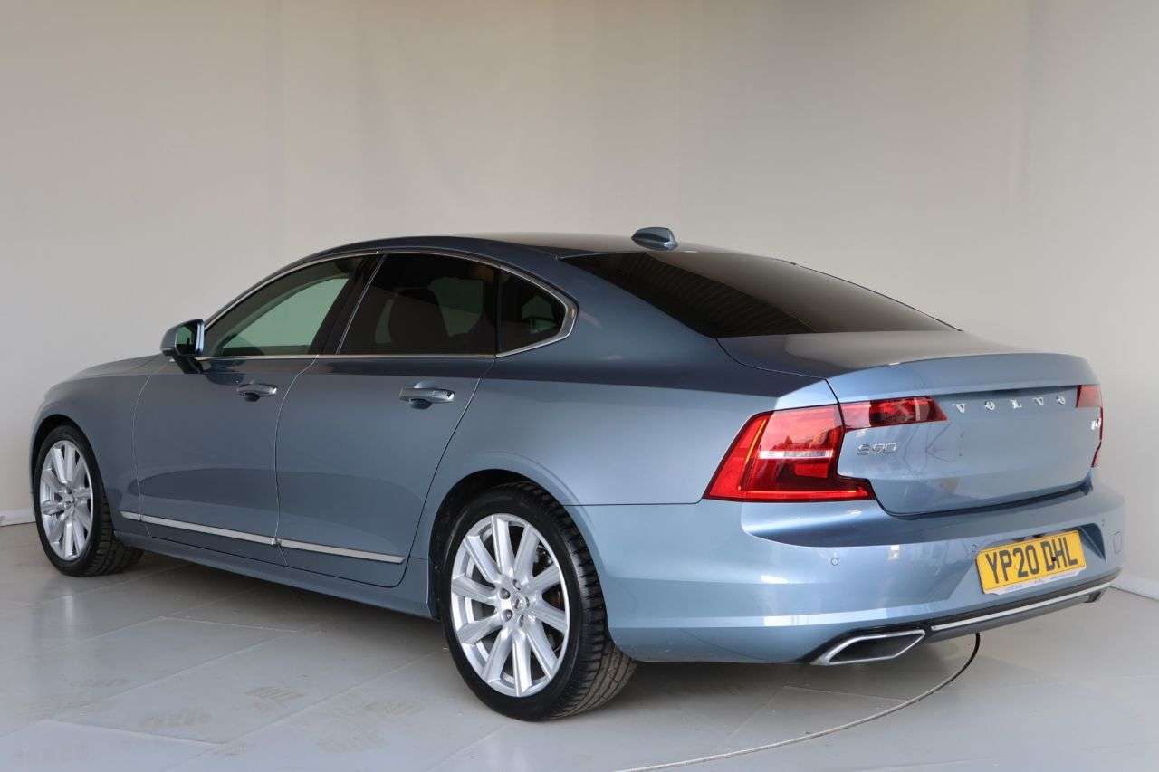 2020 VOLVO S90 2020 VOLVO S90