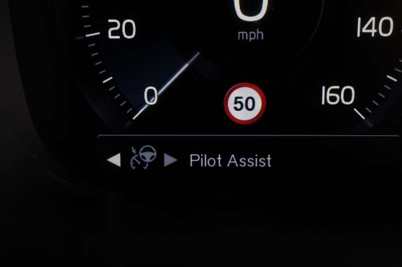 2020 VOLVO S90 2020 VOLVO S90