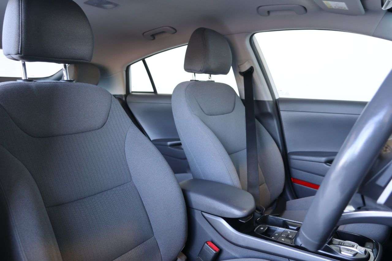 2021 HYUNDAI IONIQ 2021 HYUNDAI IONIQ
