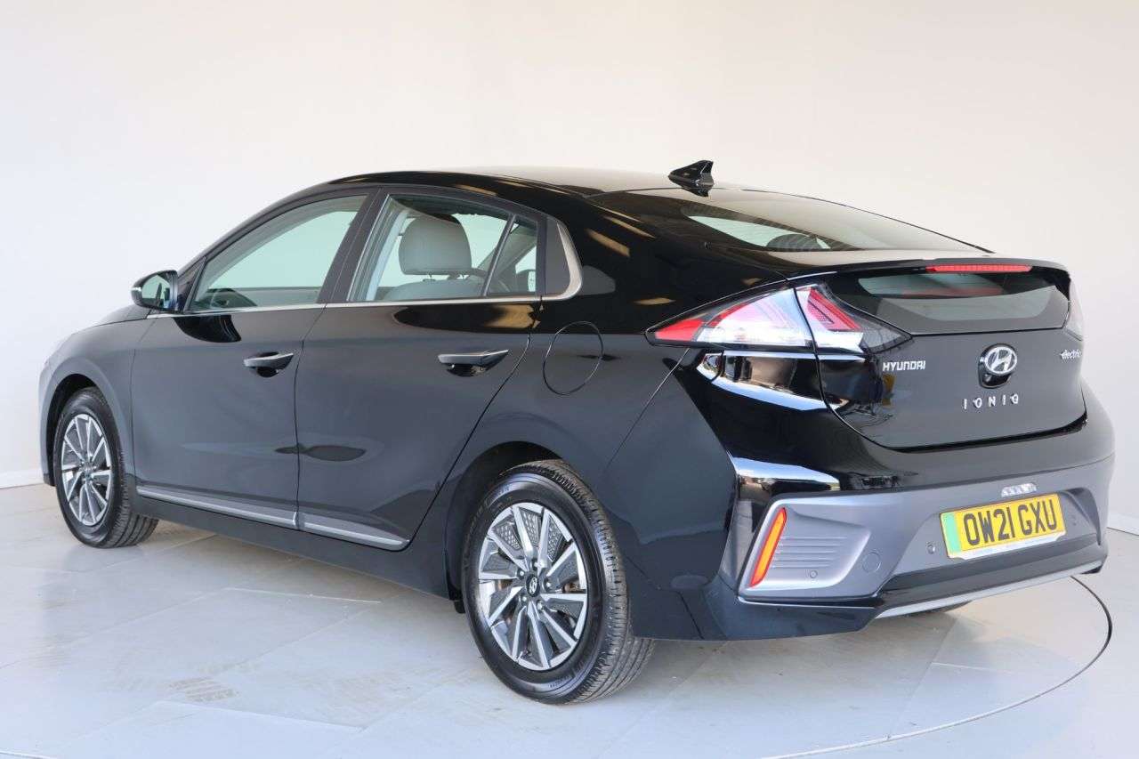 2021 HYUNDAI IONIQ 2021 HYUNDAI IONIQ