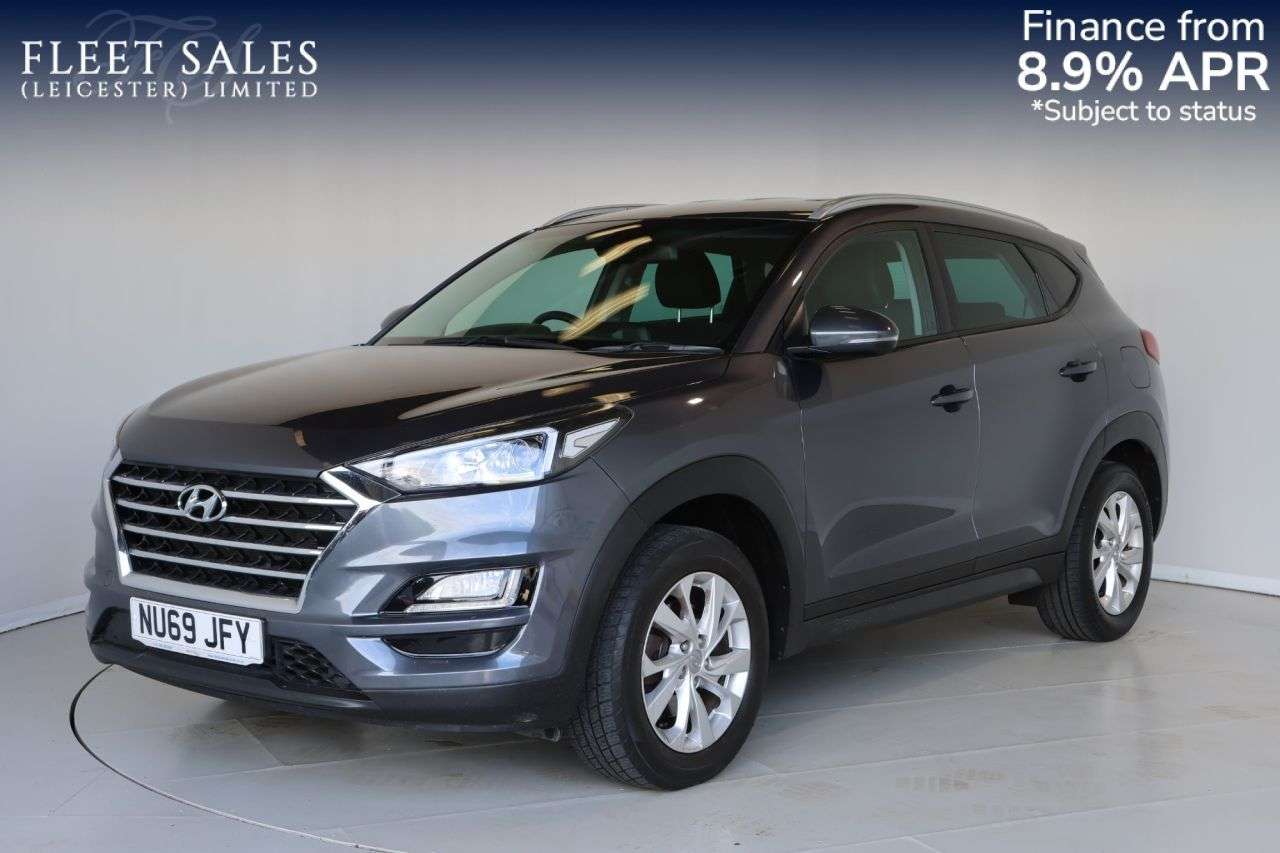A 2019 HYUNDAI TUCSON 1.6 GDi SE Nav SUV 5dr Petrol Manual Euro 6 (s/s) (132 ps) FREE 12 MONTH WA A 2019 HYUNDAI TUCSON 1.6 GDi SE Nav SUV 5dr Petrol Manual Euro 6 (s/s) (132 ps) FREE 12 MONTH WA