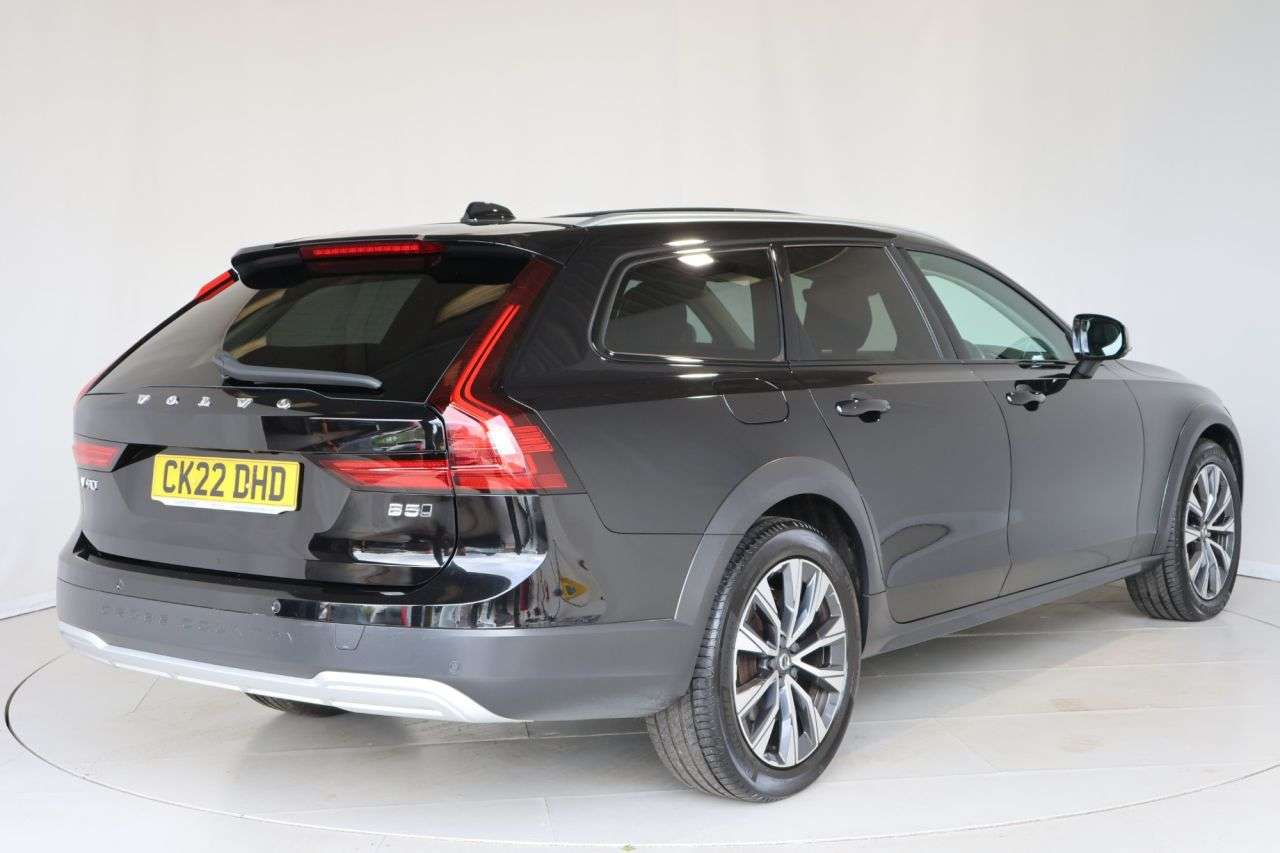 2022 VOLVO V90 CROSS COUNTRY 2022 VOLVO V90 CROSS COUNTRY