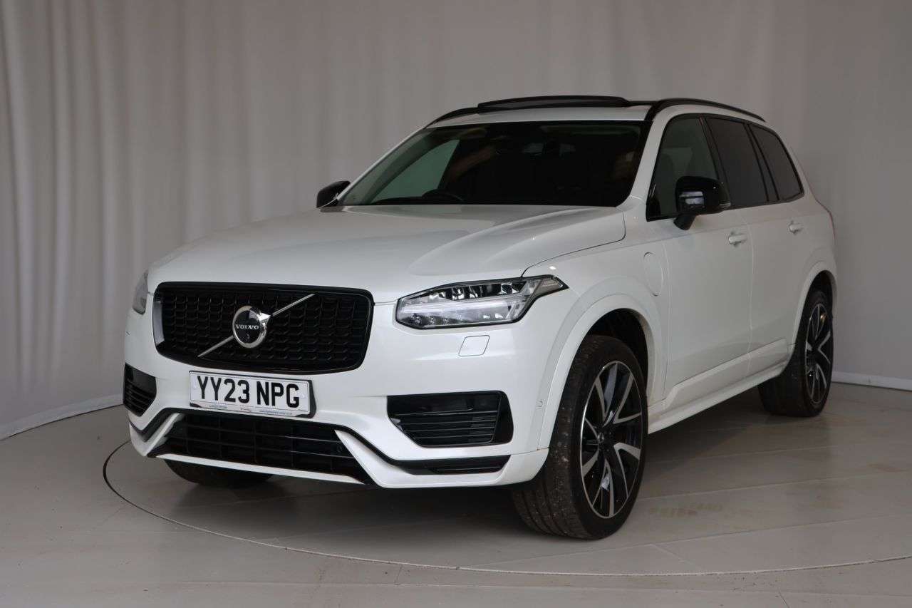 A 2023 VOLVO XC90 2.0h T8 Recharge 18.8kWh Ultimate Dark SUV 5dr Petrol Plug-in Hybrid Auto 4 A 2023 VOLVO XC90 2.0h T8 Recharge 18.8kWh Ultimate Dark SUV 5dr Petrol Plug-in Hybrid Auto 4