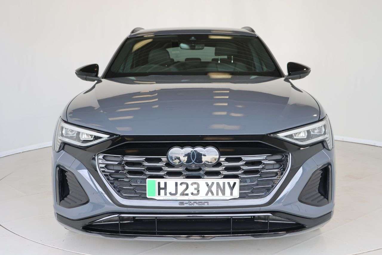 2023 AUDI Q8 E-TRON 2023 AUDI Q8 E-TRON