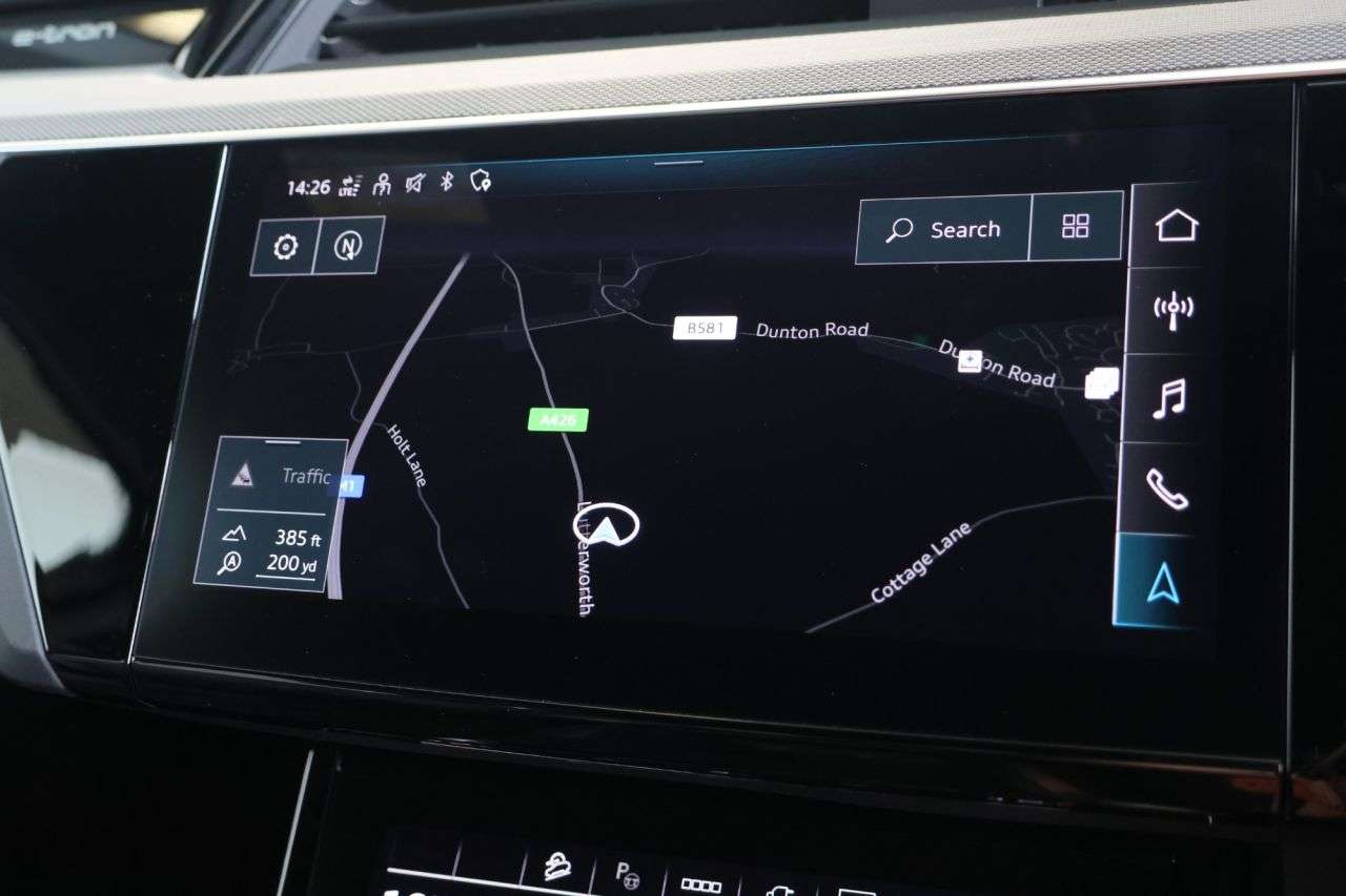 2023 AUDI Q8 E-TRON 2023 AUDI Q8 E-TRON