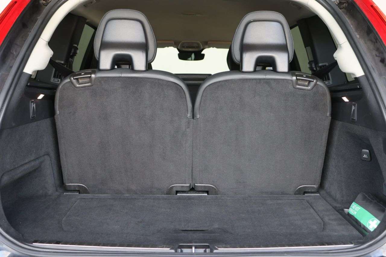 2023 VOLVO XC90 2023 VOLVO XC90